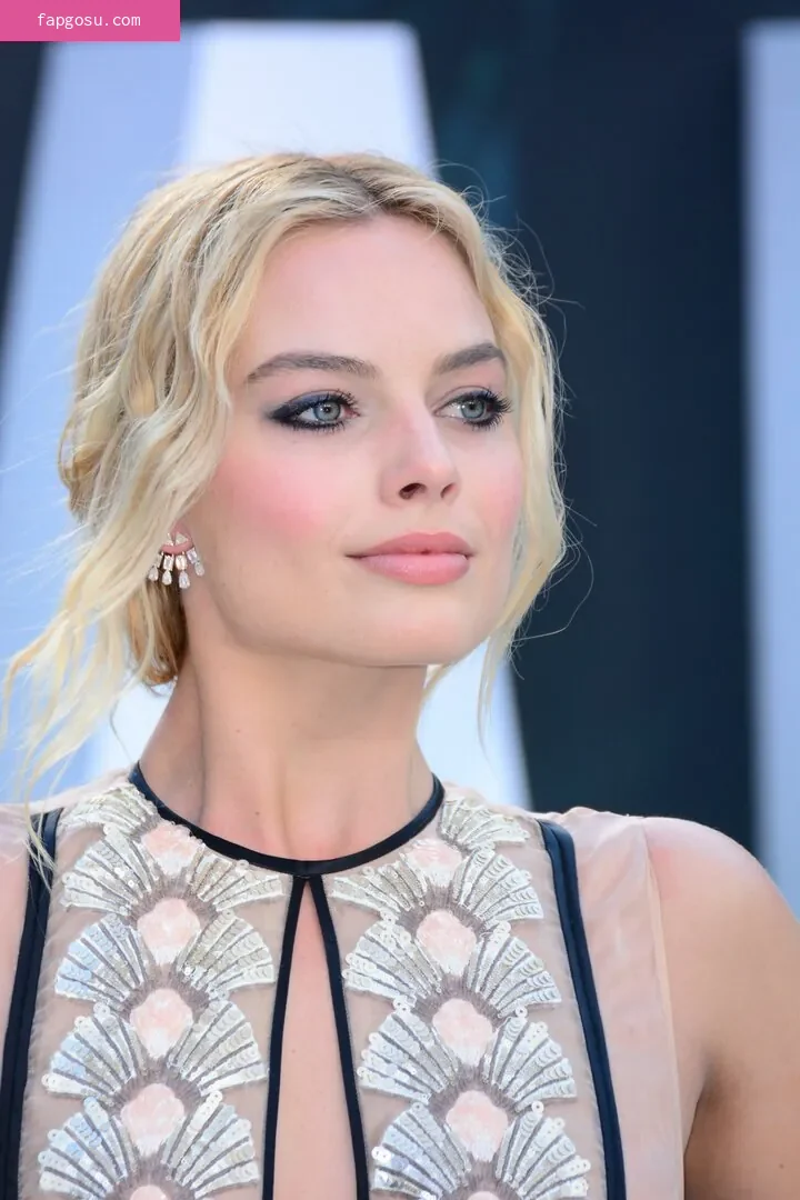 Margot Robbie