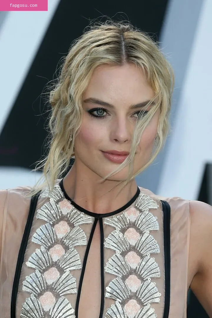 Margot Robbie