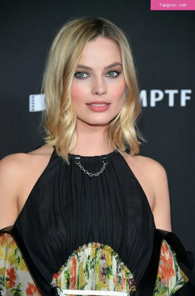 Margot Robbie