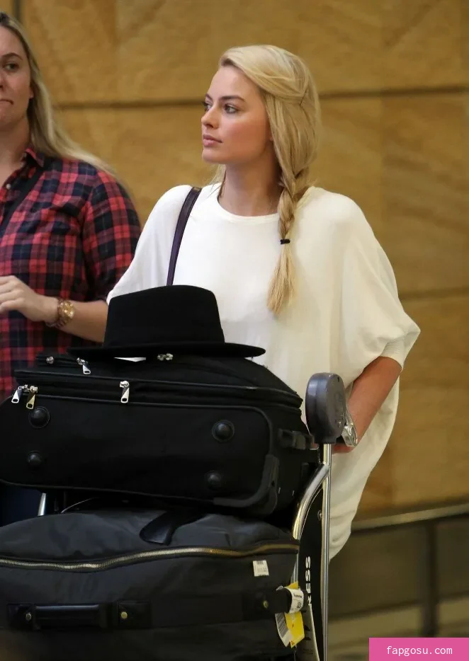 Margot Robbie