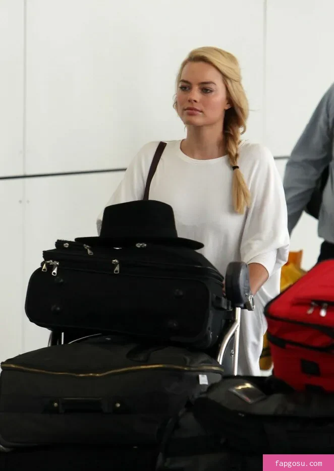 Margot Robbie