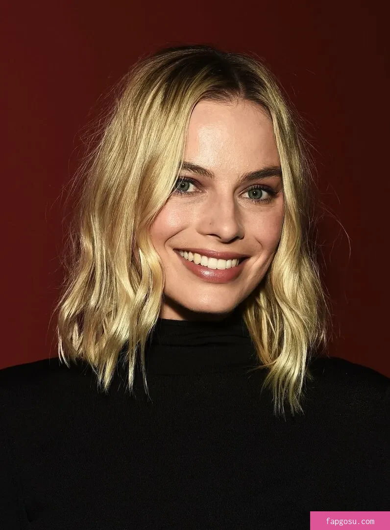 Margot Robbie