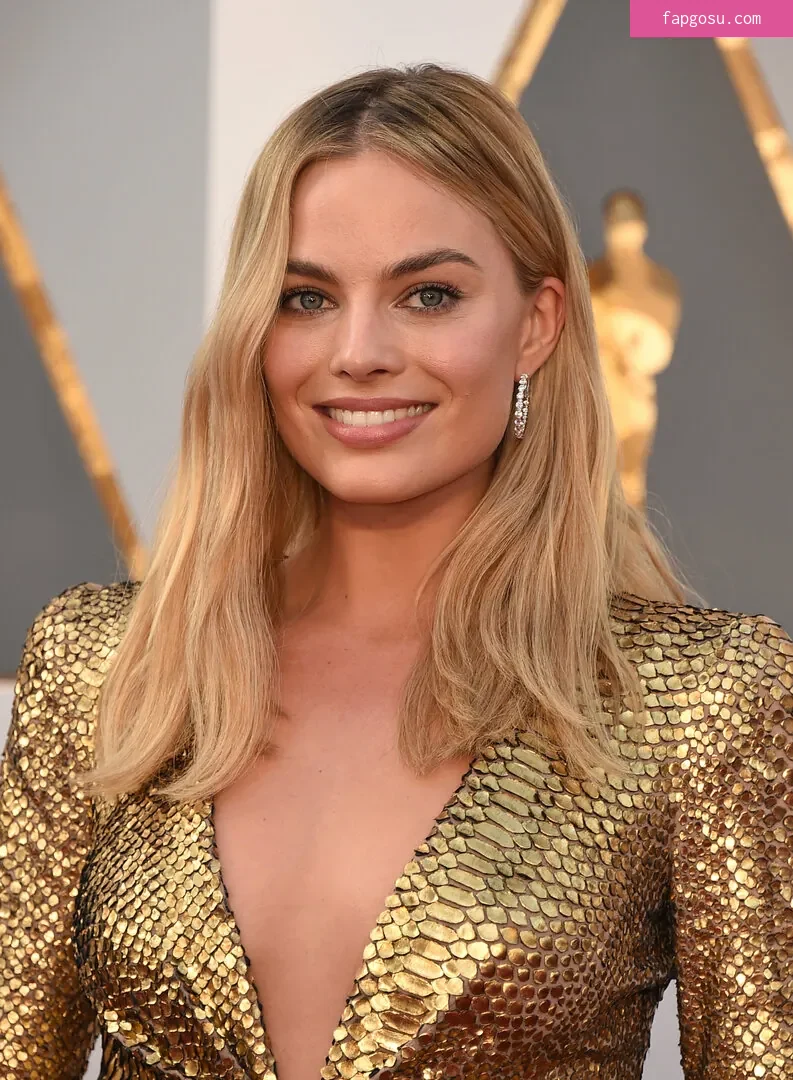 Margot Robbie
