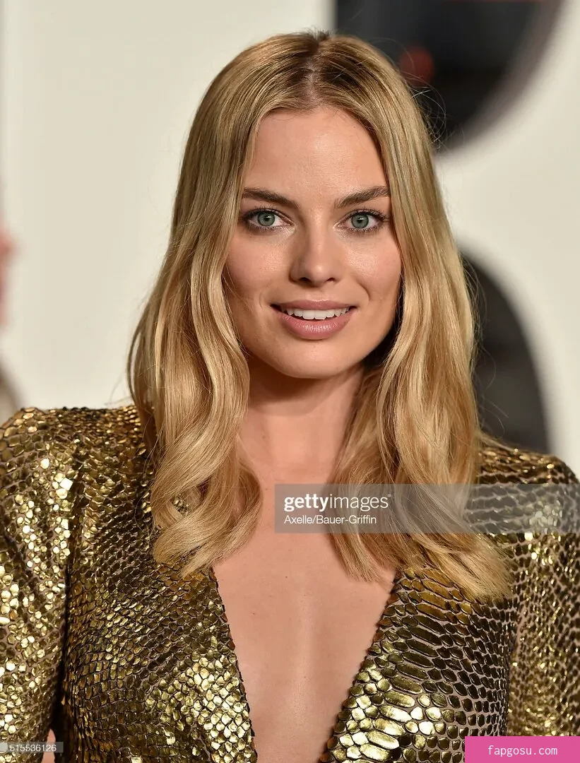 Margot Robbie
