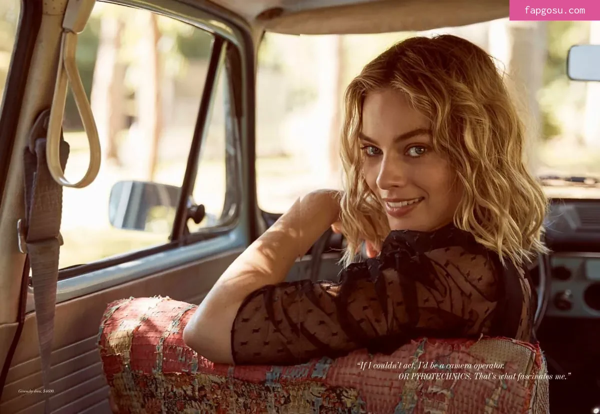 Margot Robbie