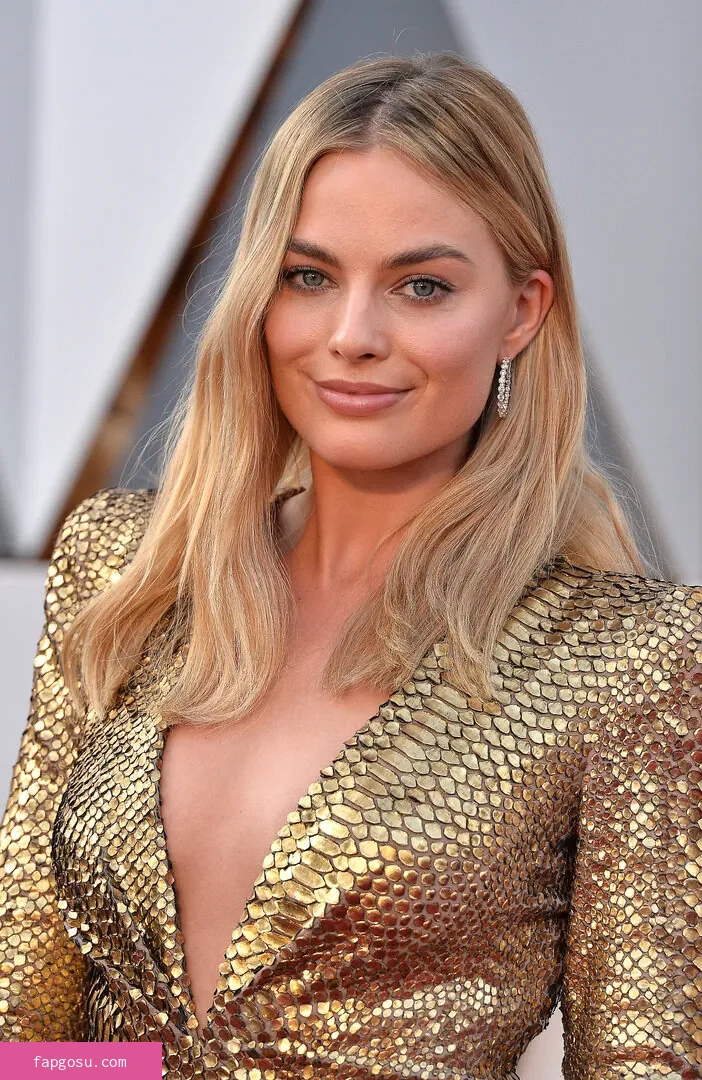 Margot Robbie