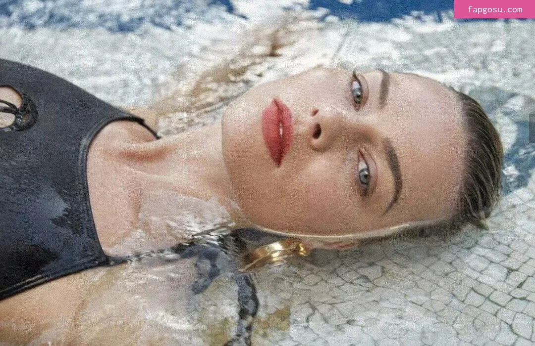 Margot Robbie