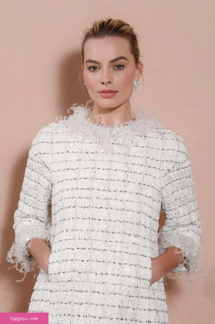 Margot Robbie
