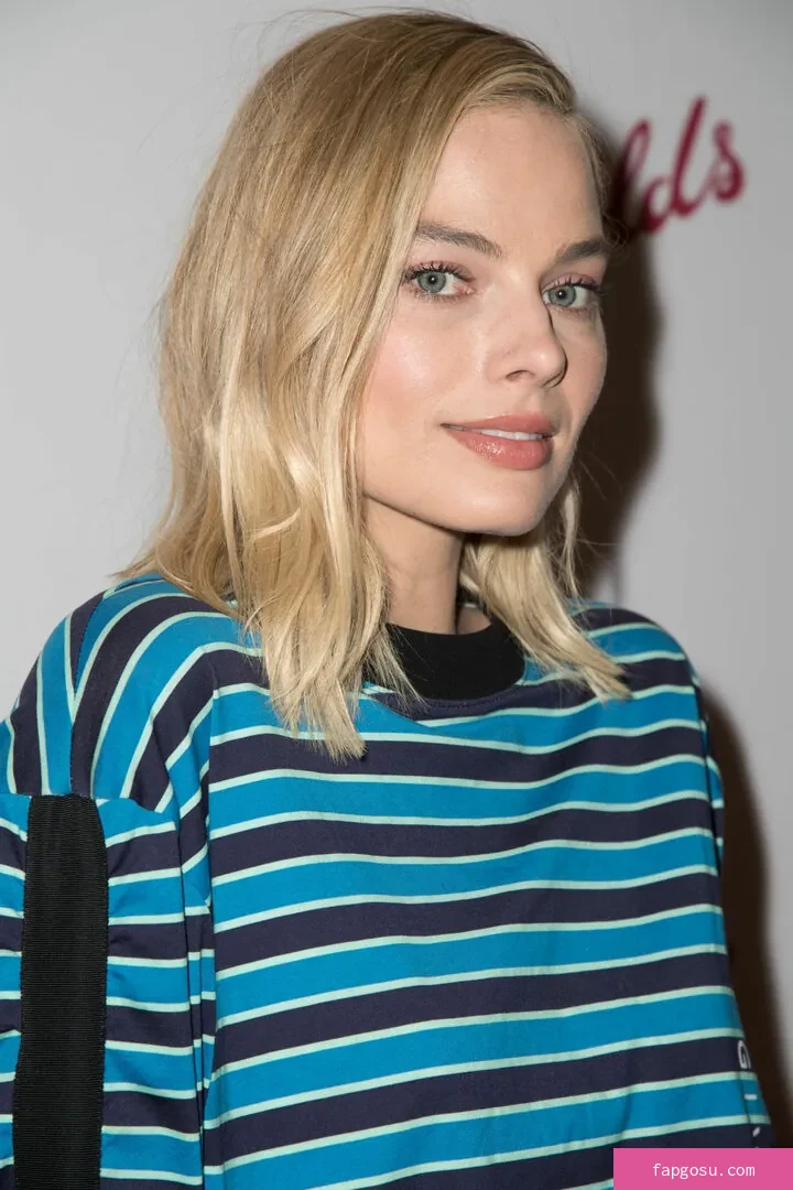 Margot Robbie
