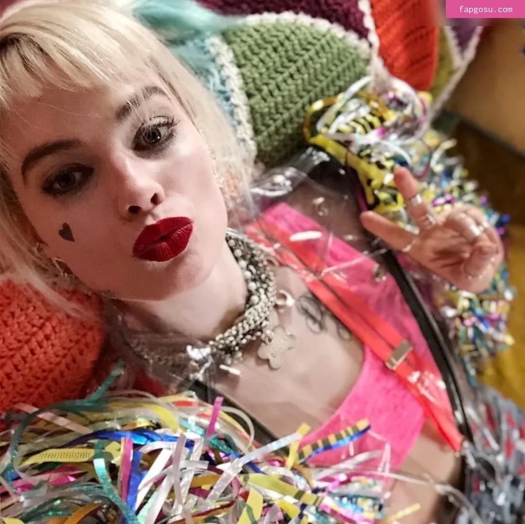 Margot Robbie - Photo #2599
