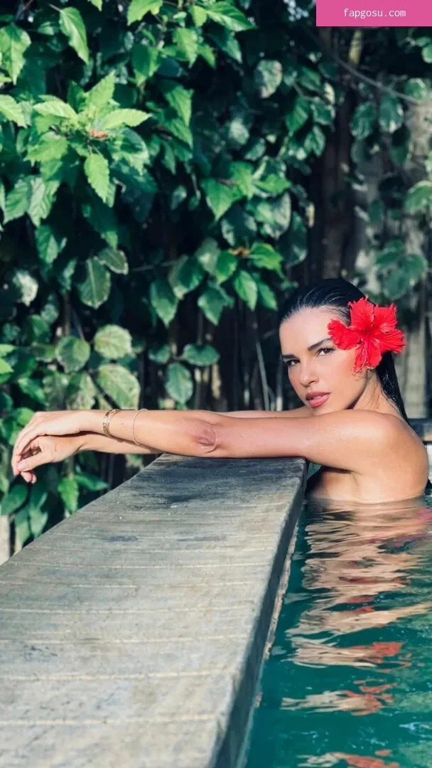 Mariana Rios