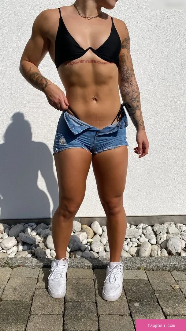 Mx Ronja
