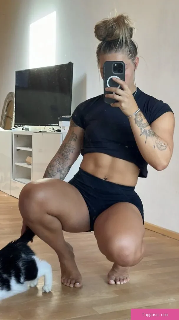 Mx Ronja