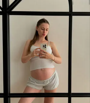 Marie-Sophie content