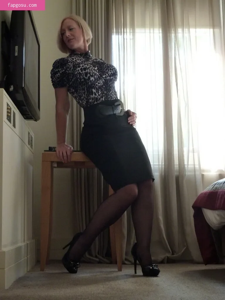 Mrs S Stockings