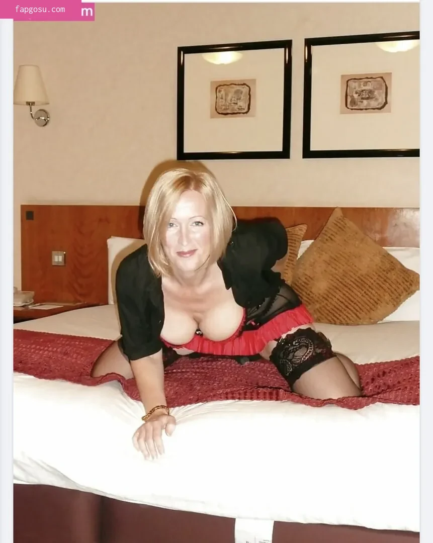 Mrs S Stockings