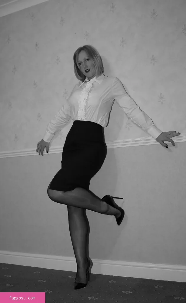 Mrs S Stockings
