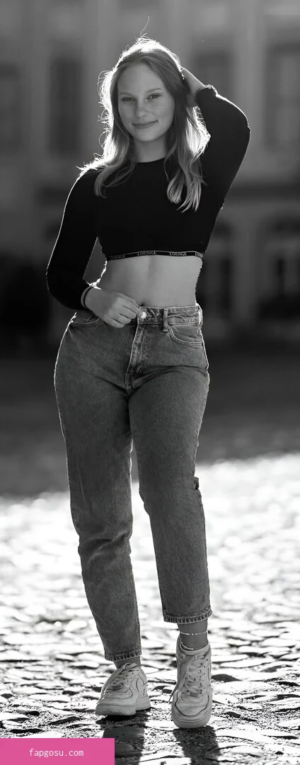 mxchxllx.s / Michelle