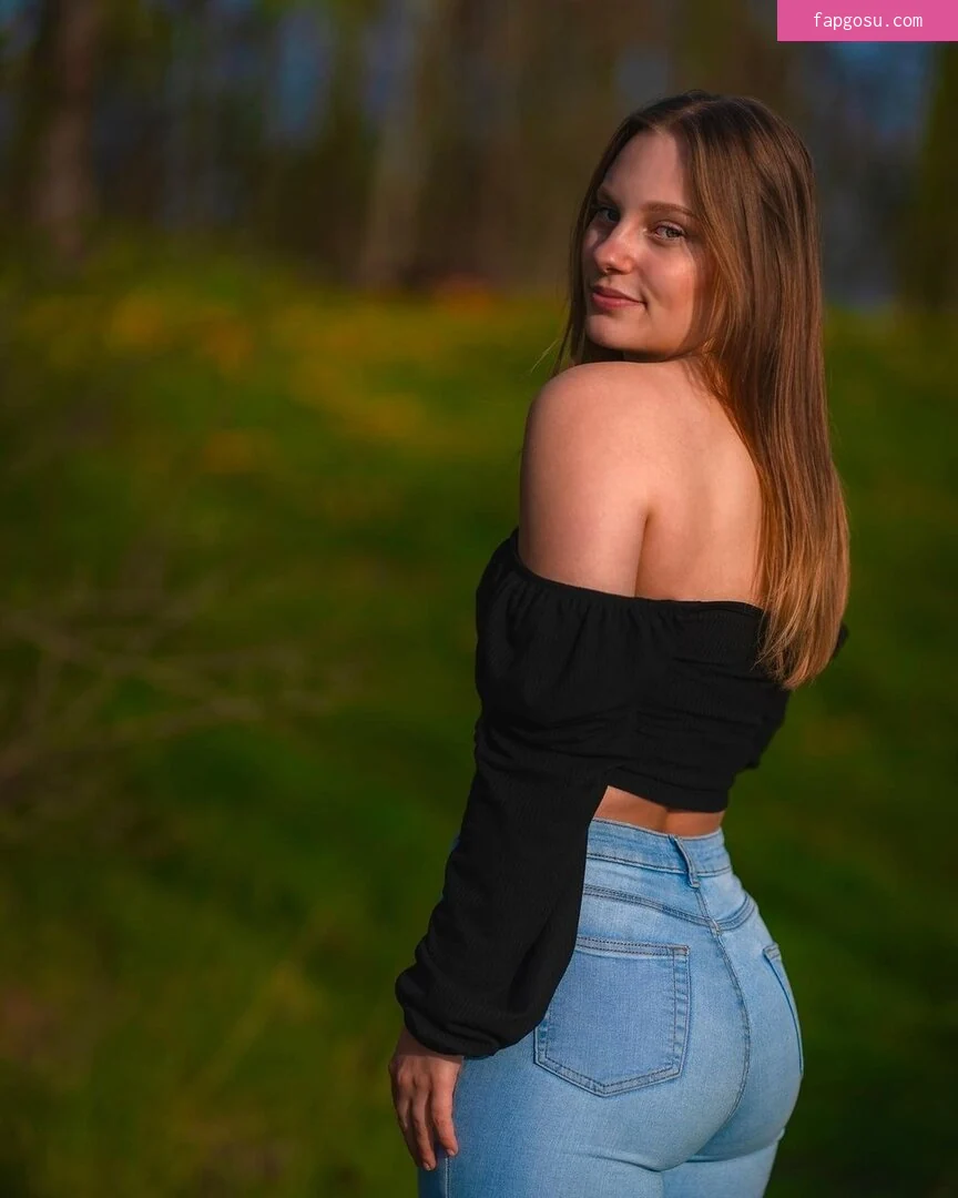 mxchxllx.s / Michelle