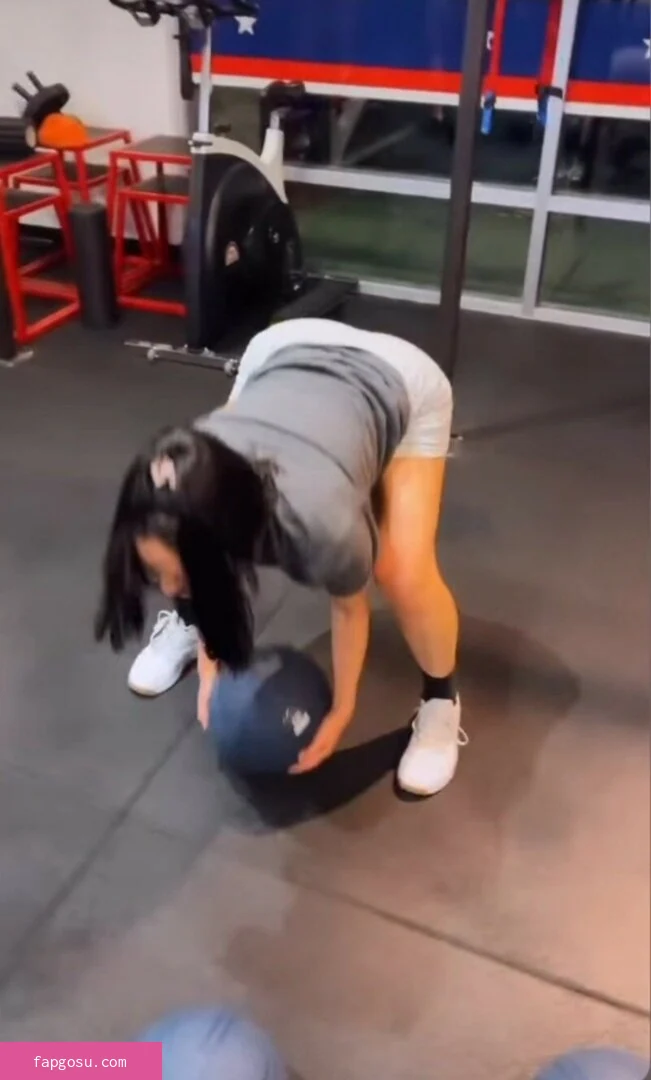 Mari Takahashi