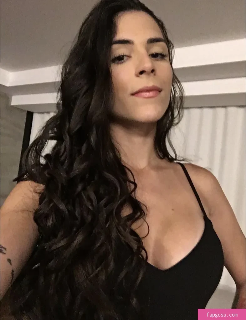 Mariana Vasconcelos - Photo #13