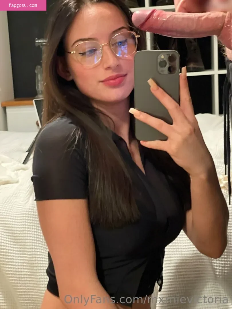 Marnie Victoria - Photo #115