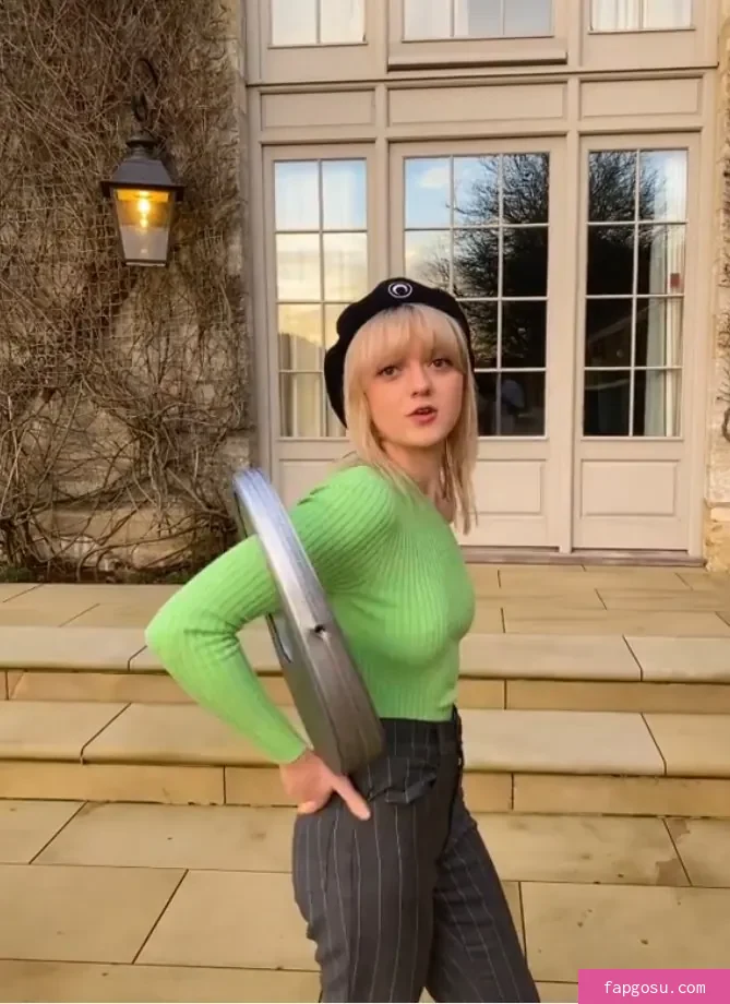Maisie Williams