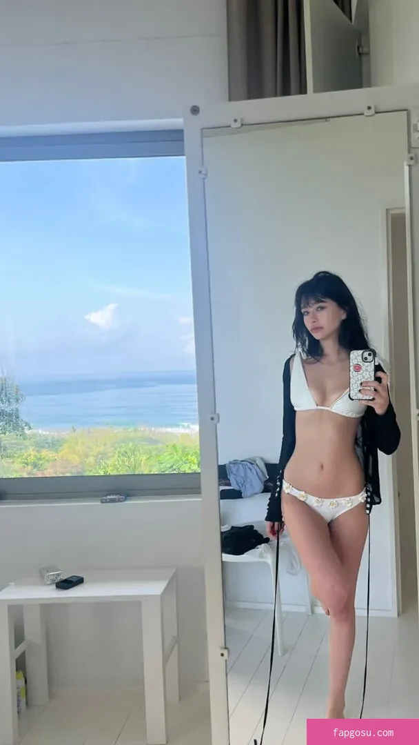 Malina Weissman