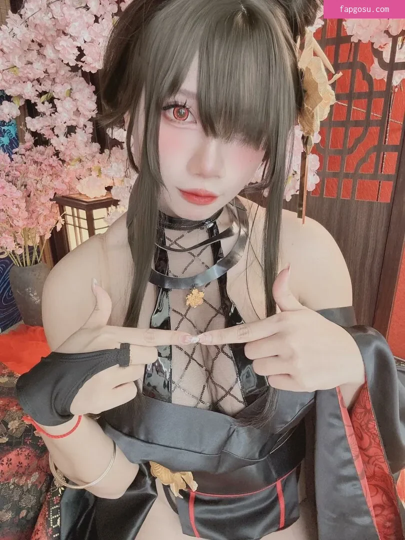 Momoko.xoxo
