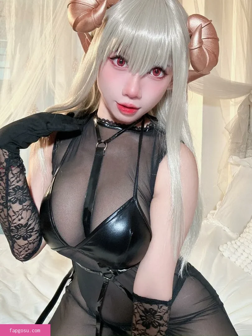 Momoko.xoxo