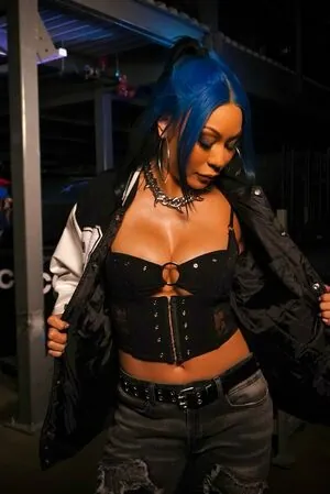 Mia Yim
