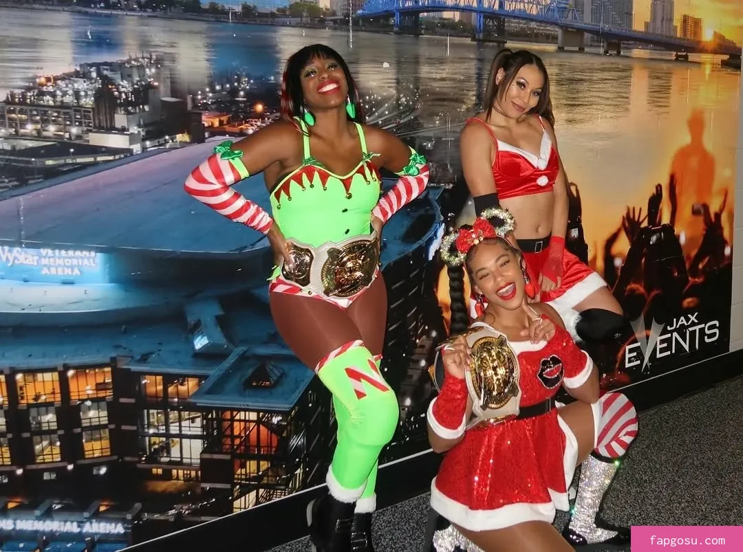 Mia Yim - Photo #190