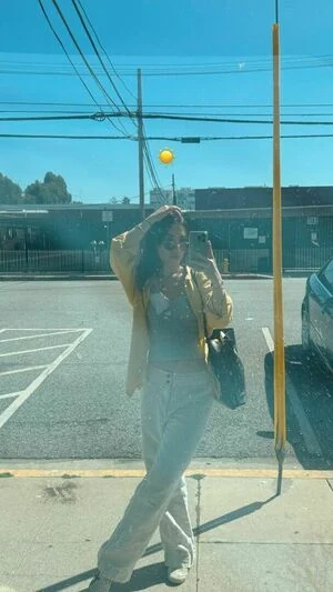 Maria Zhang content