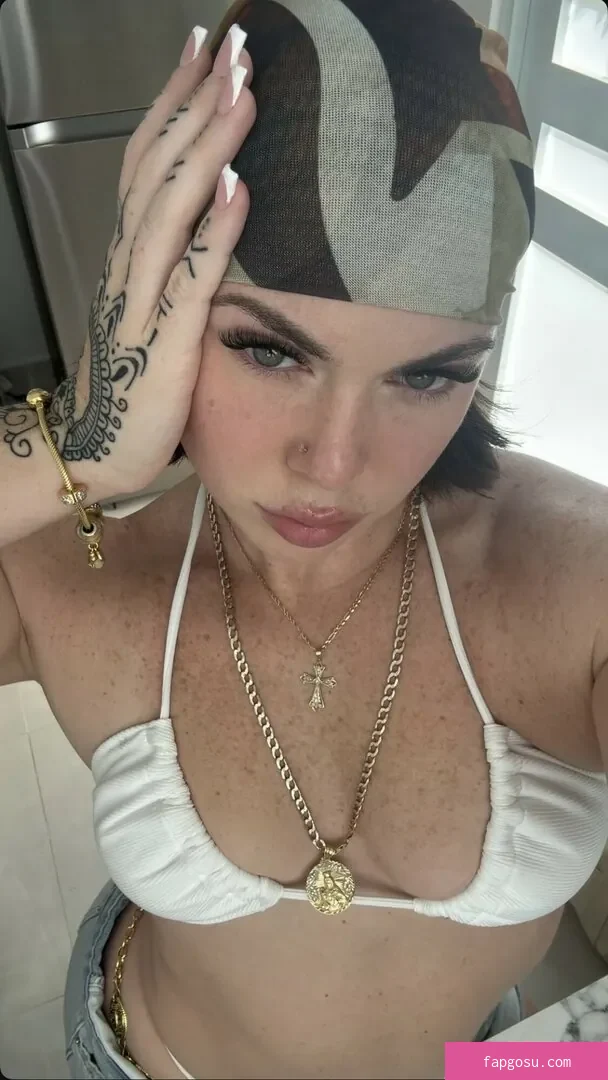nicolecarluccii