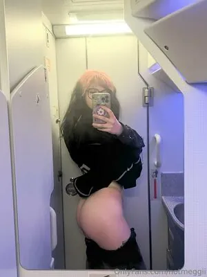 notmeggii content
