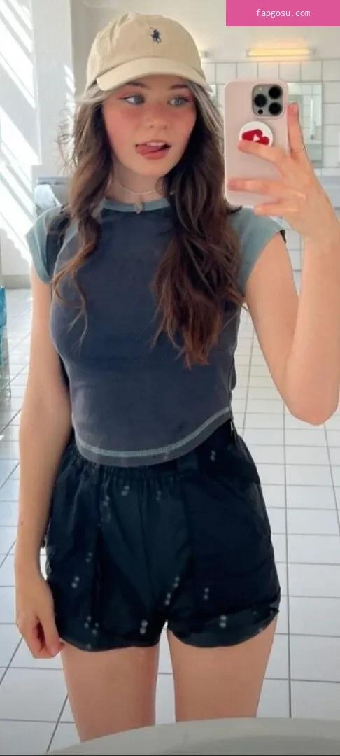 nadinebreaty - Photo #99