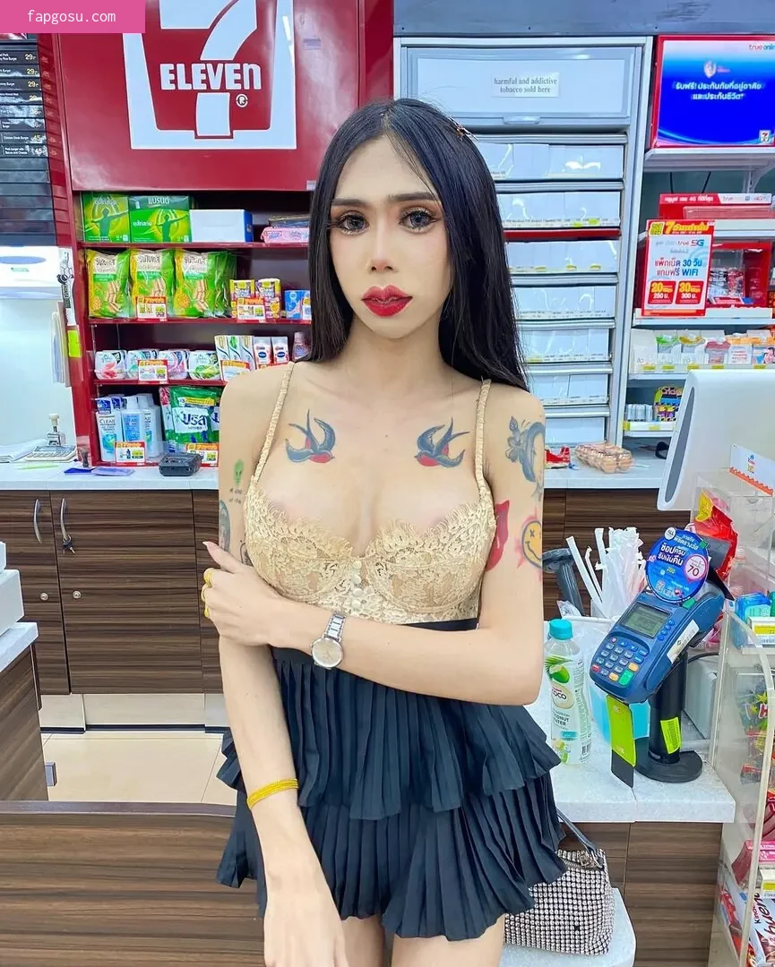 Natthrika