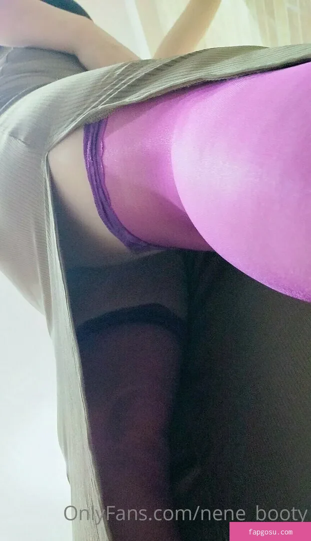nene_booty