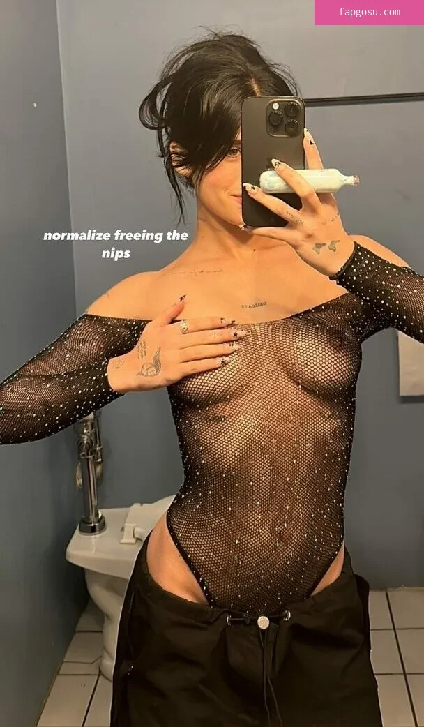 Nessa Barrett