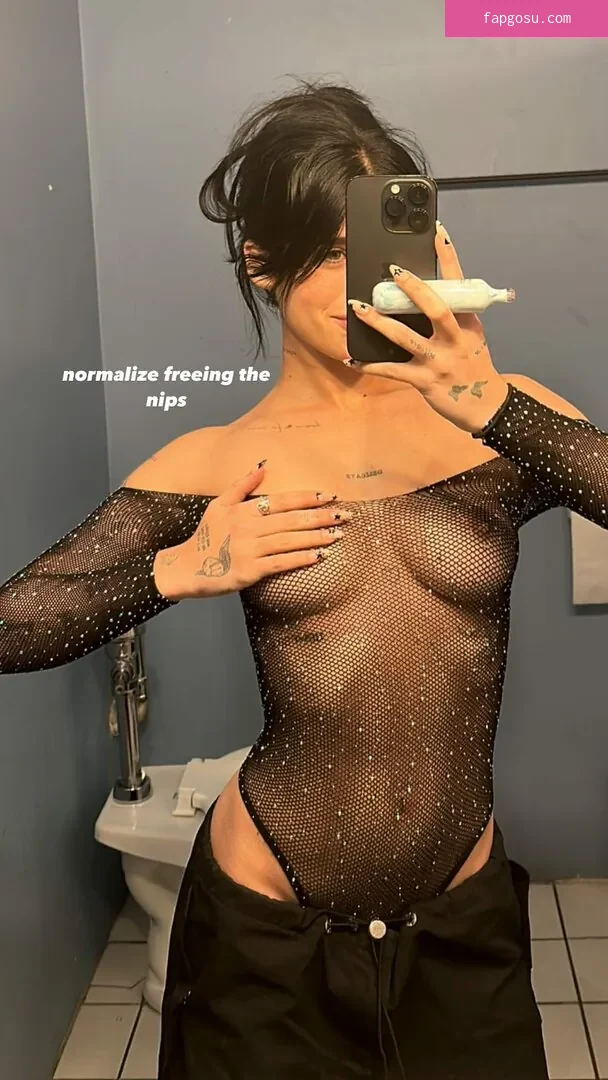 Nessa Barrett