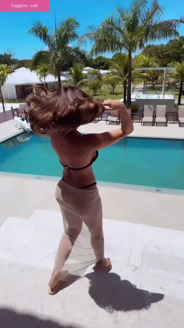 Nicole Bahls