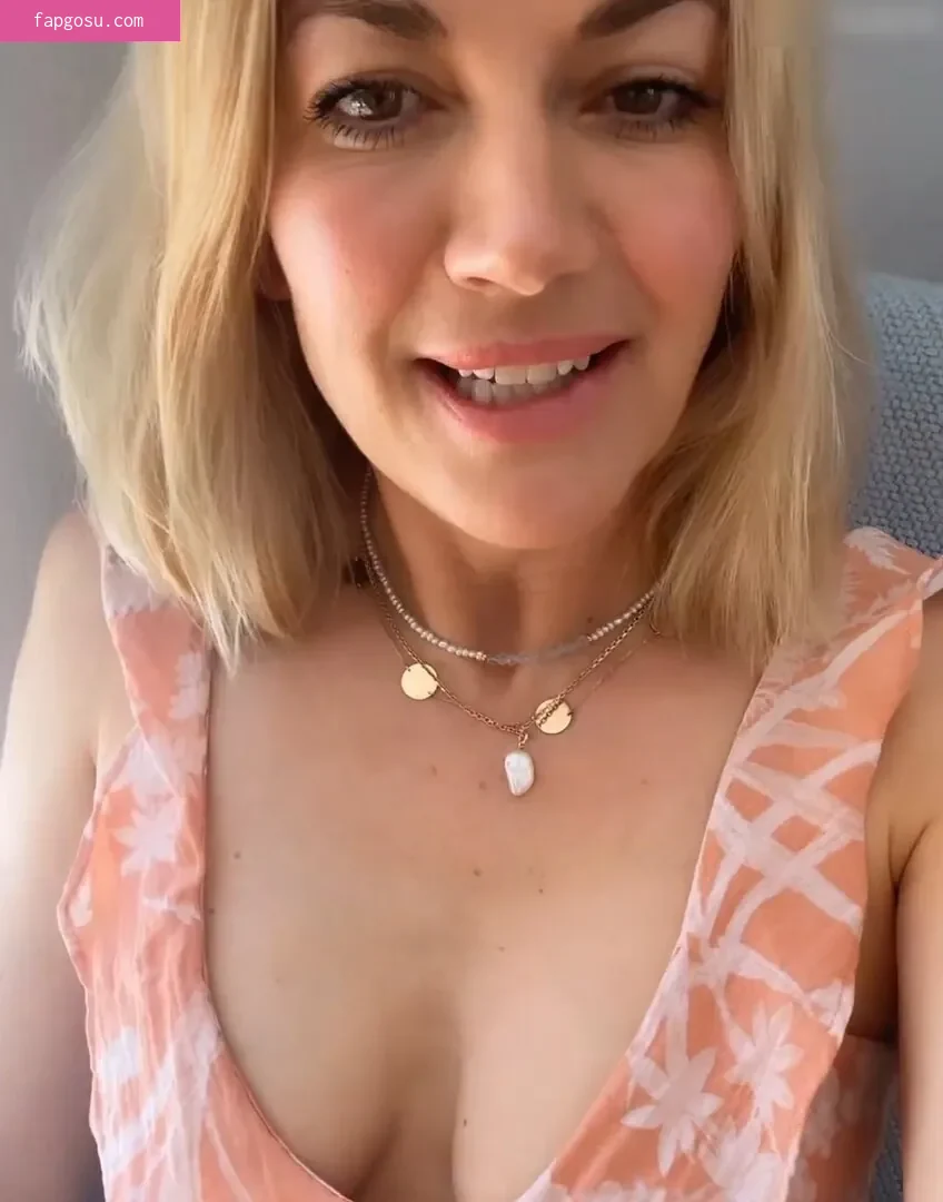 Nina Bott