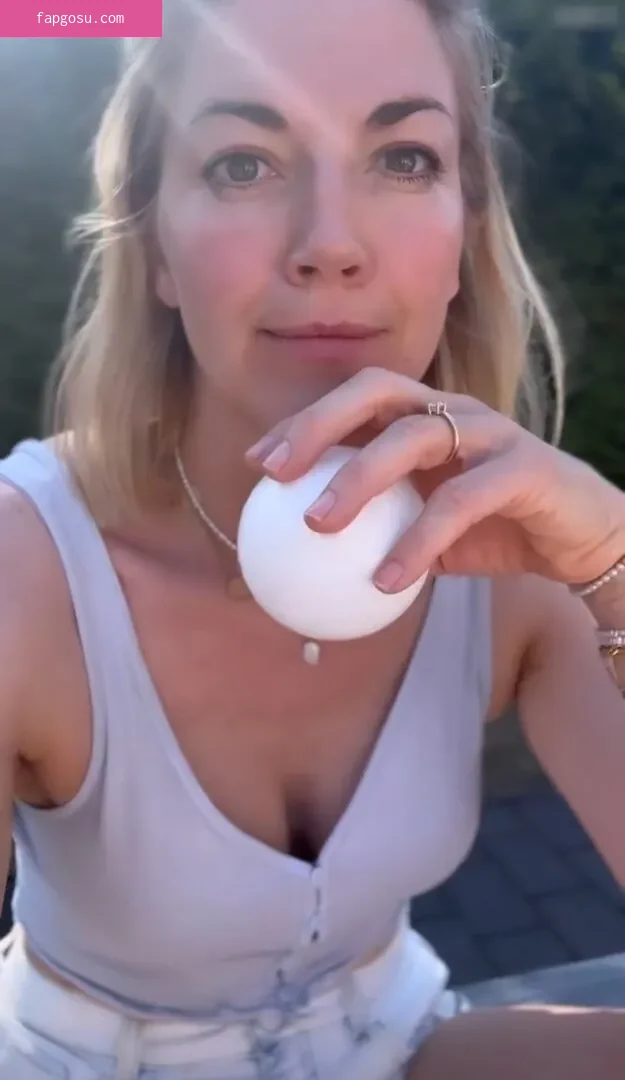 Nina Bott