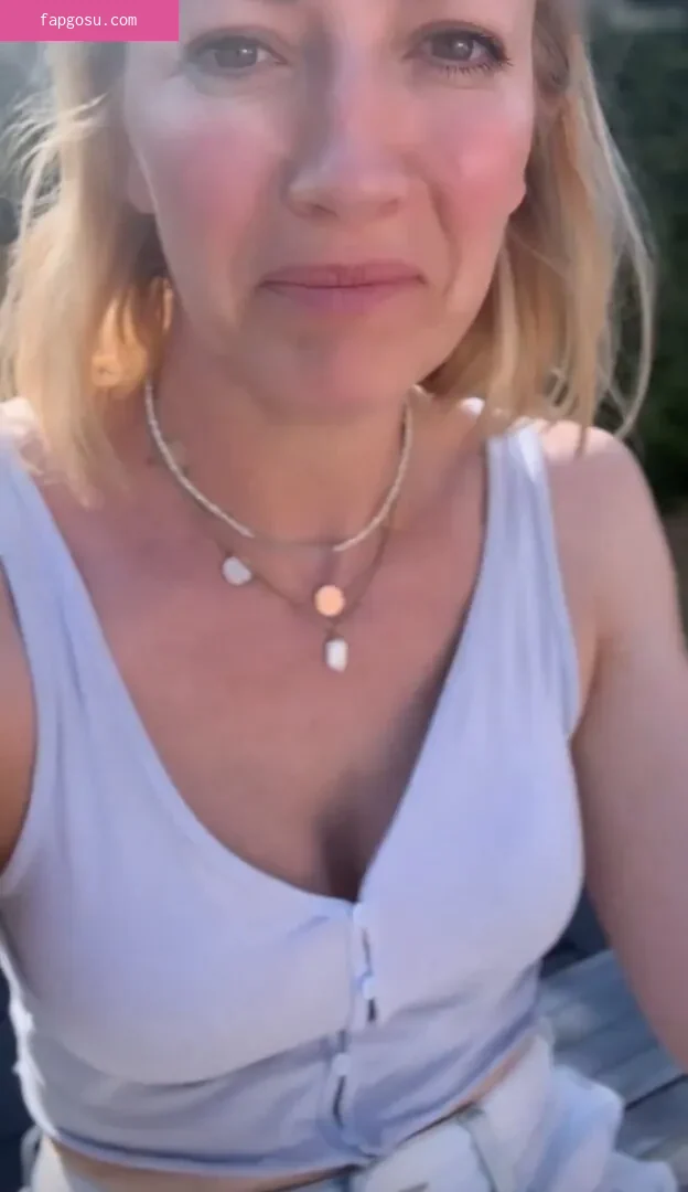 Nina Bott