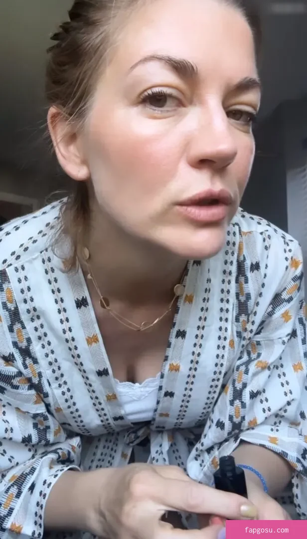 Nina Bott