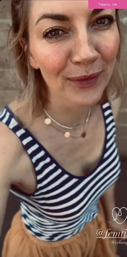 Nina Bott