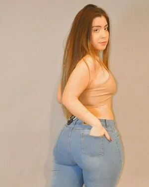 nahii_carceres content