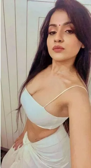 Nidhi Chaudhary content