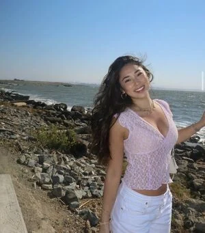 Nikki Cheng content