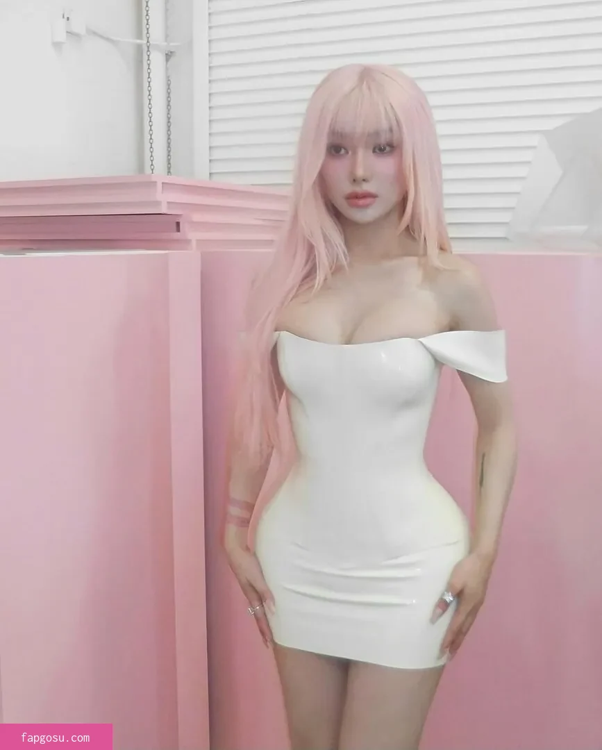Nikita Dragun